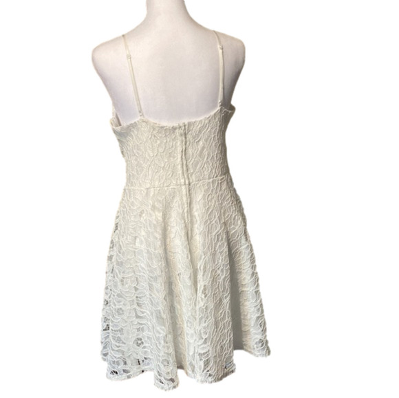 Row A White Lace Skater Dress Size XL - Picture 3 of 9